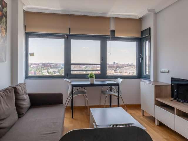 Piso de 1 dormitorio en alquiler en Costillares, Madrid