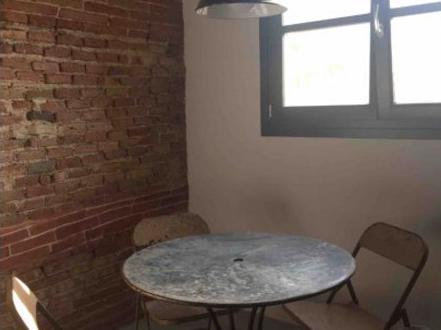 Piso de 1 dormitorio en alquiler en El Raval, Barcelona