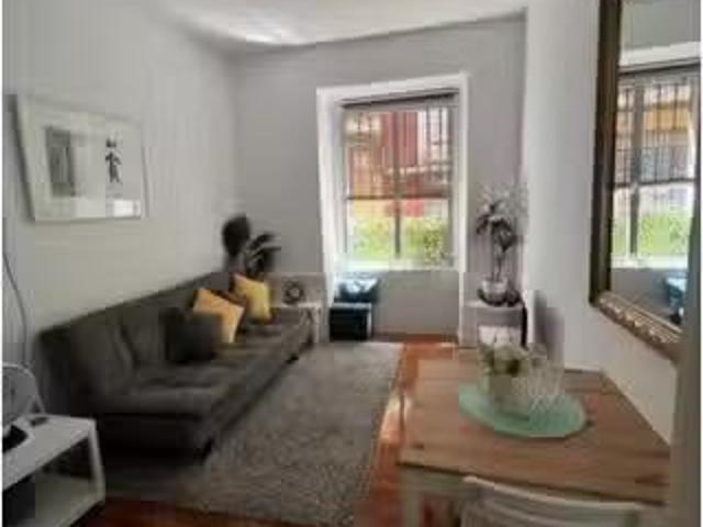 Piso de 1 dormitorio en alquiler en Embajadores, Madrid