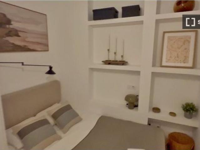 Piso de 1 dormitorio en alquiler en Embajadores, Madrid