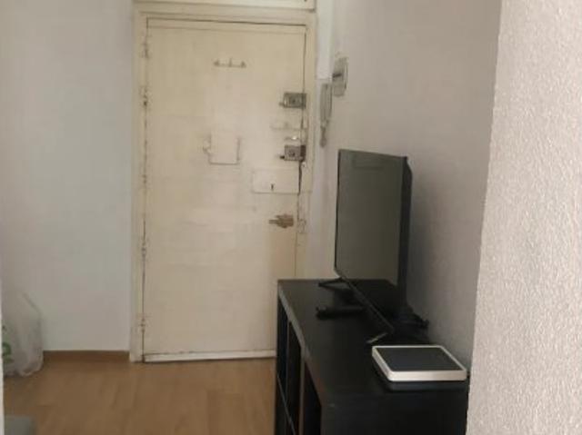 Piso de 1 dormitorio en alquiler en Embajadores, Madrid