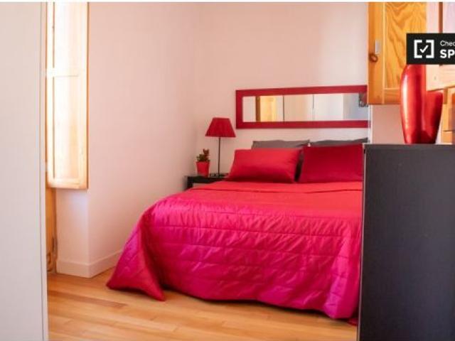 Piso de 1 dormitorio en alquiler en Puerta del Ángel, ideal para profesionales y parejas