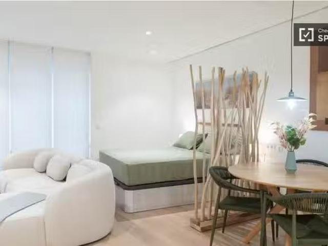 Piso de 1 dormitorio en Ciudad Jardín, Madrid