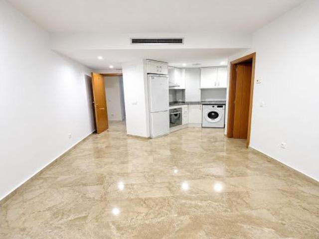 Piso de 1 dormitorio en El Pilar, a 3 minutos del Mercado Central