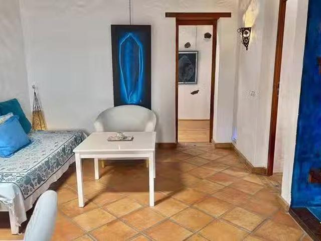 Piso de 1 habitación en Uga