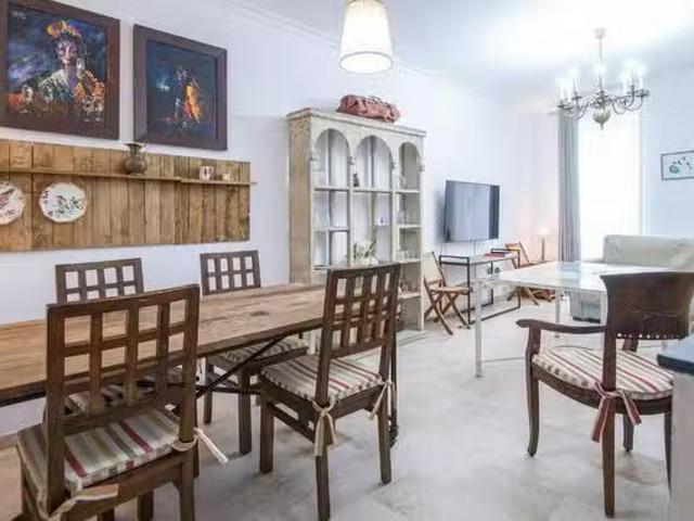 Piso de 1 habitación en Alameda Apodaca, San Carlos
