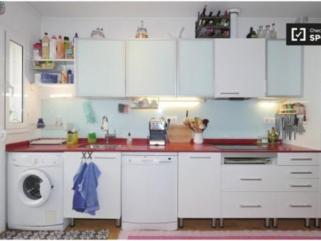 Piso de 1 habitación en alquiler en Vila de Gràcia, se admiten profesionales