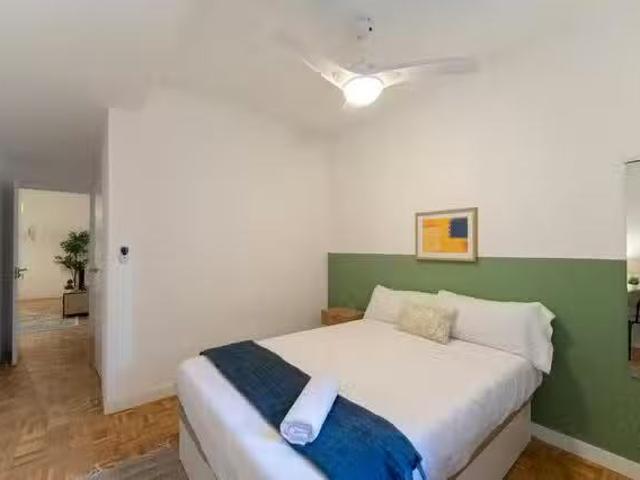 Piso de 1 habitación en Avenida de la Ciudad de Barcelona, Ret.