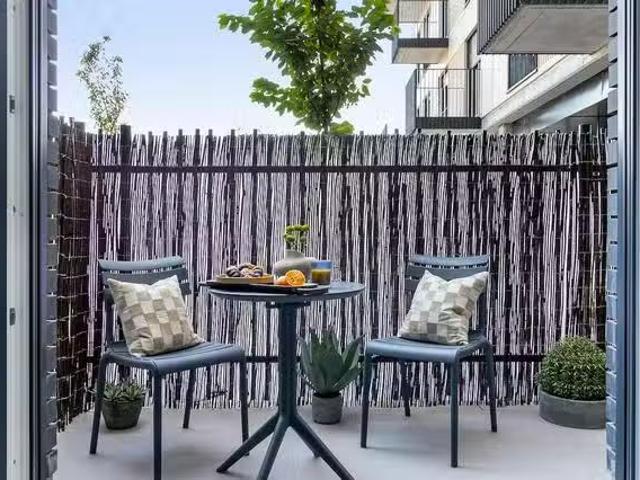 Piso de 1 habitación en Avenida de la Industria