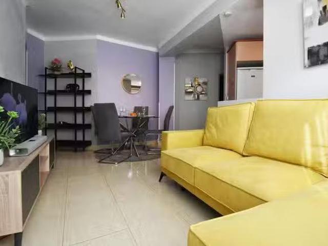 Piso de 1 habitación en Calle Albacete, Bailén Miraflores