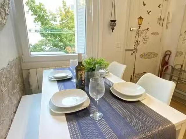 Piso de 1 habitación en Calle de Vinaróz, Ciudad Jardín