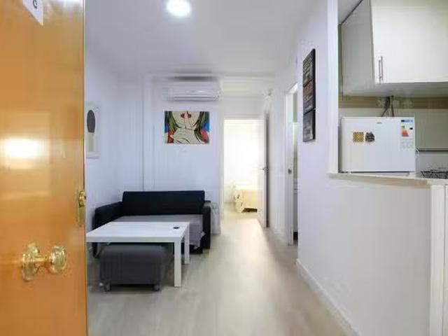 Piso de 1 habitación en Calle de Antonio Zamora, Puerta del Án.