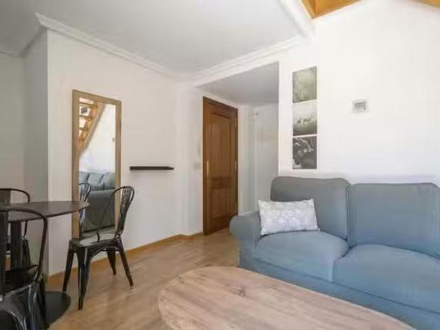 Piso de 1 habitación en Calle de Eraso, Salamanca