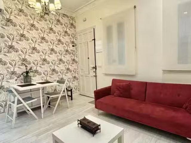 Piso de 1 habitación en Calle de García Luna, Chamartín