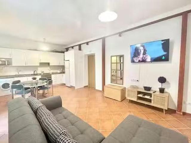 Piso de 1 habitación en Calle del Mesón de Paredes, Centro