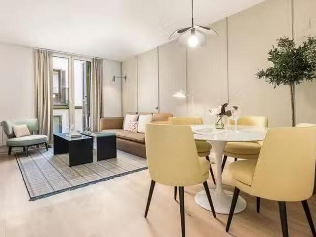 Piso de 1 habitación en Calle del Sombrerete, Centro