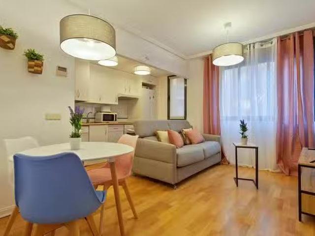 Piso de 1 habitación en Calle del Roble, Castillejos