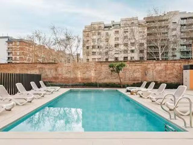 Piso de 1 habitación en Carrer de Morales