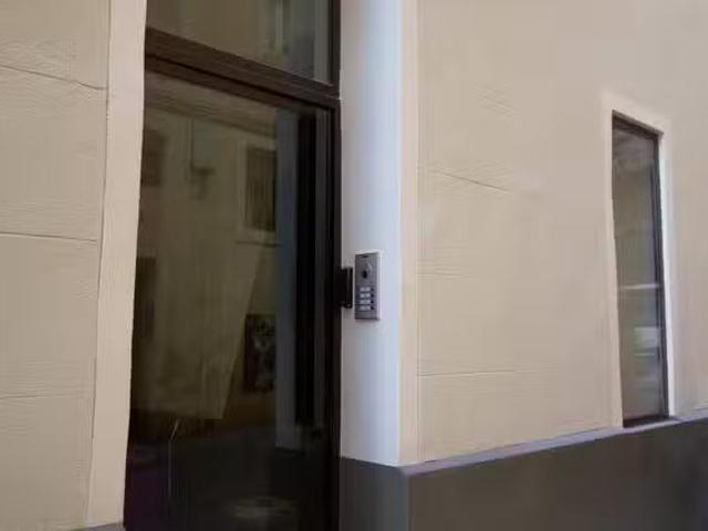 Piso de 1 habitación en Carrer de Santa Peronella