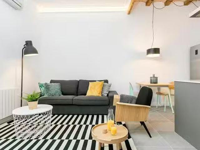 Piso de 1 habitación en Carrer de Sepúlveda, L'Eixample
