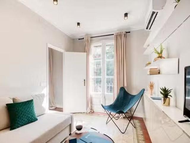 Piso de 1 habitación en Carrer de Rocafort