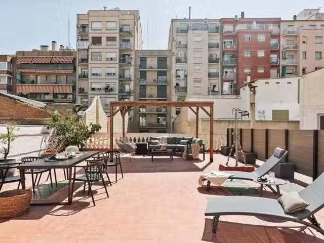 Piso de 1 habitación en Carrer de Rocafort