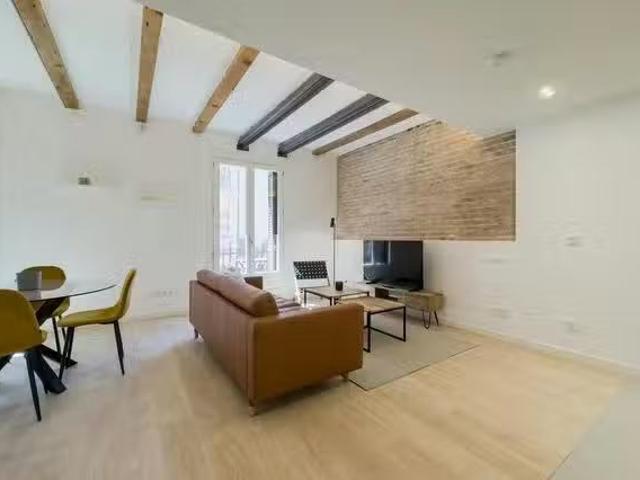 Piso de 1 habitación en Carrer de Tapioles, El Poblesec