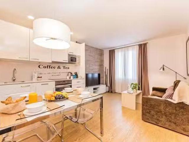 Piso de 1 habitación en Carrer de Villarroel