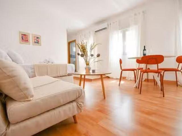 Piso de 1 habitación en Madrid