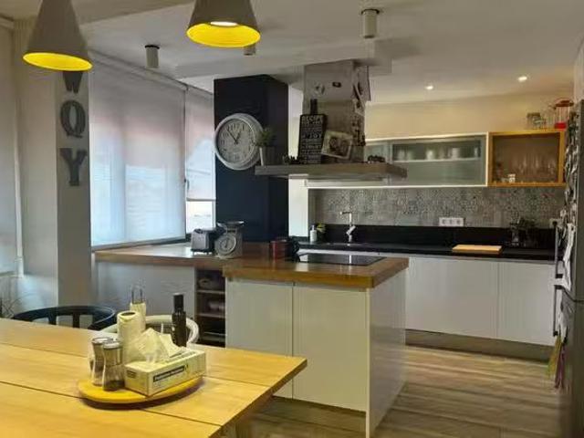 Piso de 1 habitación en Paseo Arco de Ladrillo, Delicias Arco.
