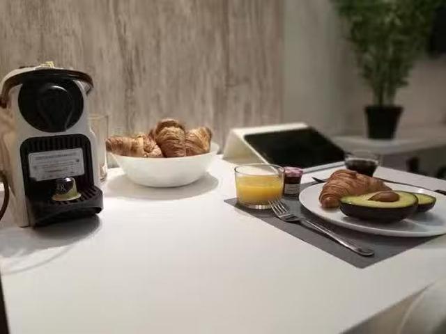 Piso de 1 habitación en Ronda de Toledo, Acacias