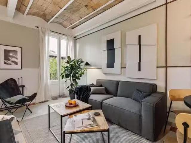 Piso de 1 habitación en Ronda de Sant Pere