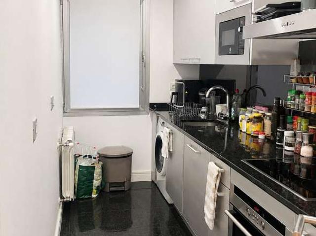 Piso de 2 dormitorios en alquiler en Castillejos, Madrid