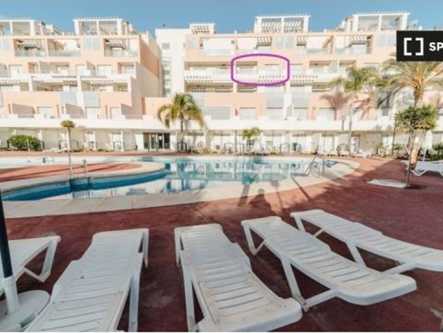 Piso de 2 dormitorios en alquiler en Almería