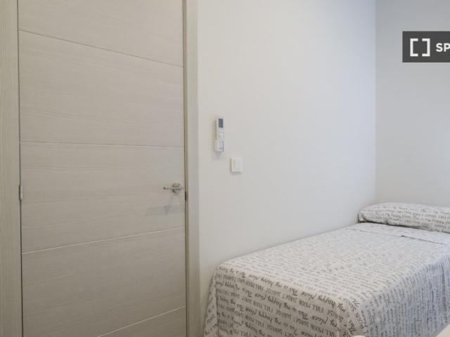 Piso de 2 habitaciones en alquiler en Bellas Vistas, Madrid