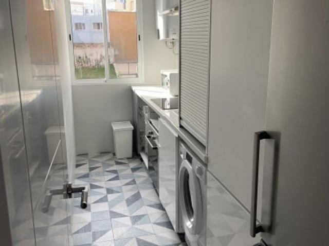 Piso de 2 dormitorios en alquiler en Opañel, Madrid