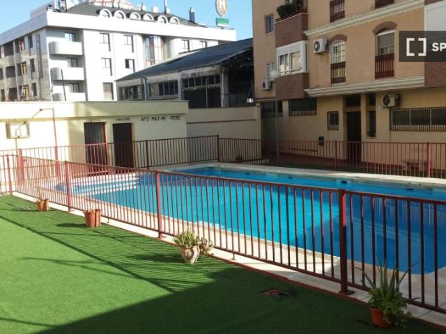 Piso de 2 dormitorios en alquiler en La Victoria, Jaén