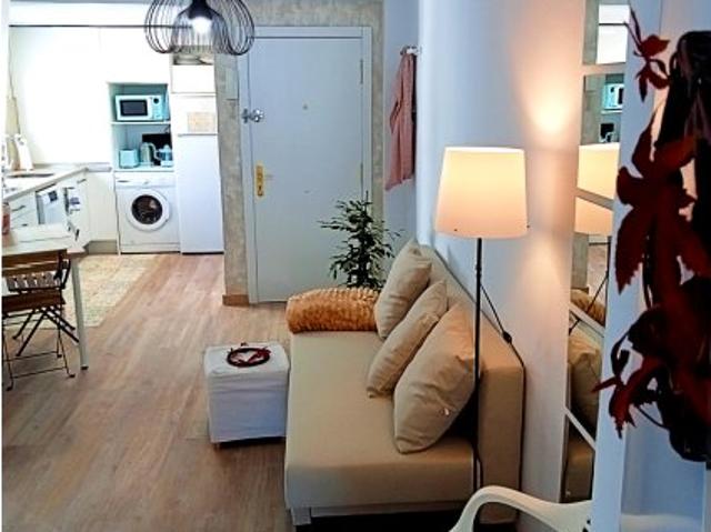 Piso de 2 dormitorios en alquiler en Sevilla