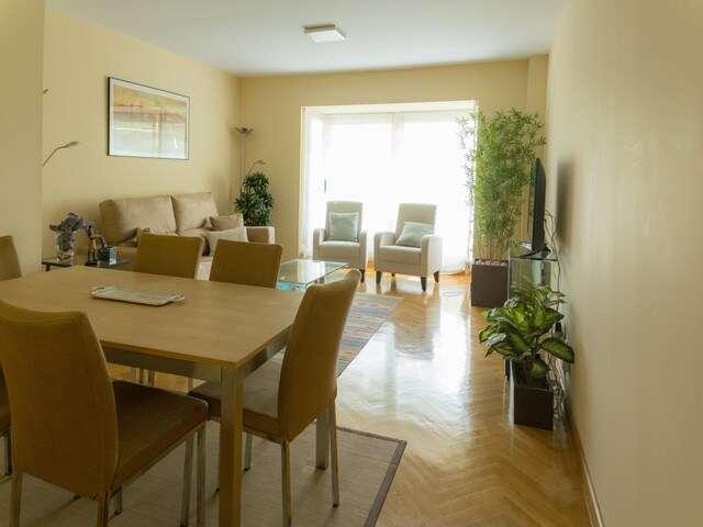 Piso de 2 dormitorios en alquiler en Pinar del Rey, Madrid