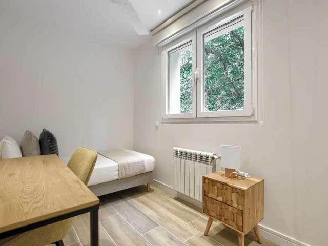 Piso de 2 dormitorios en alquiler en Pinar del Rey, Madrid