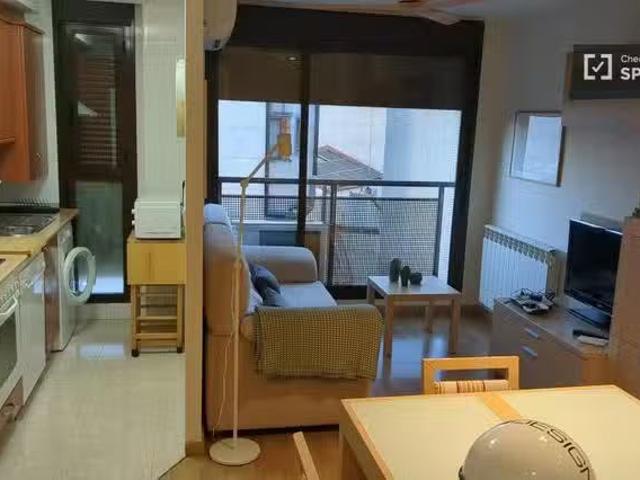 Piso de 2 dormitorios en alquiler en Zaragoza