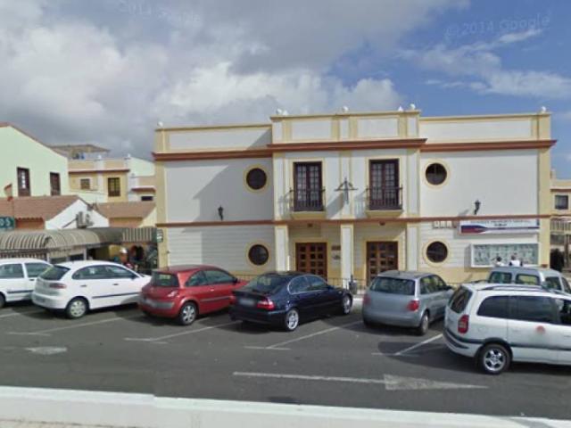 piso de 2 habitacione y 2 baños en golf del sur