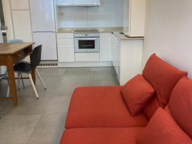 Piso de 2 habitaciones en alquiler en Algorta, Bilbao