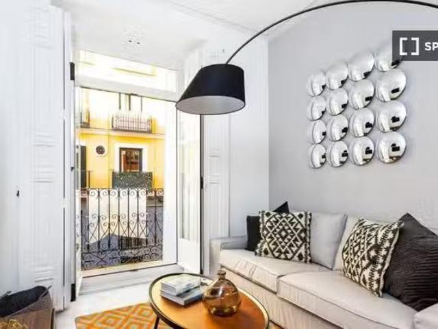 Piso de 2 habitaciones en alquiler en Argüelles, Madrid