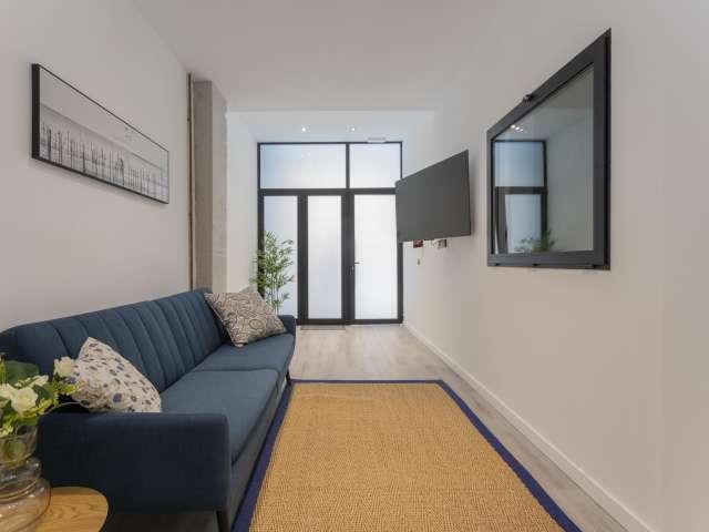 Apartamento de 2 dormitorios en alquiler en Benicalap, Valencia