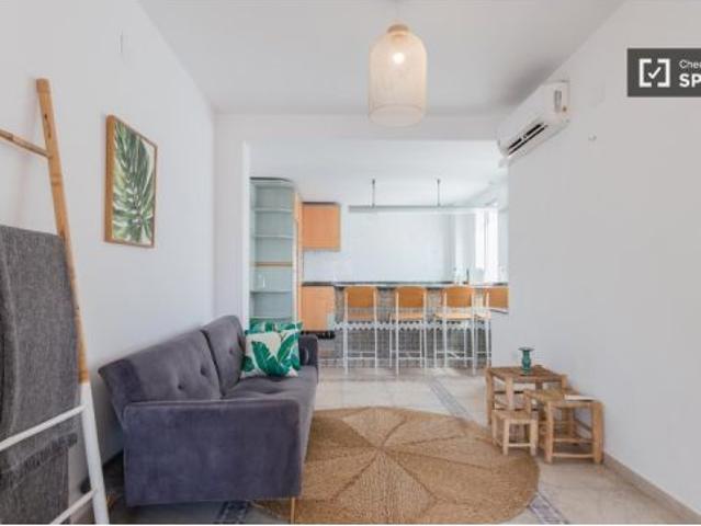Piso de 2 habitaciones en alquiler en Cabanyal Canyamelar, Valencia para profesionales y estudiantes