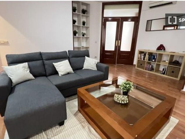 Piso de 2 habitaciones en alquiler en Castellana