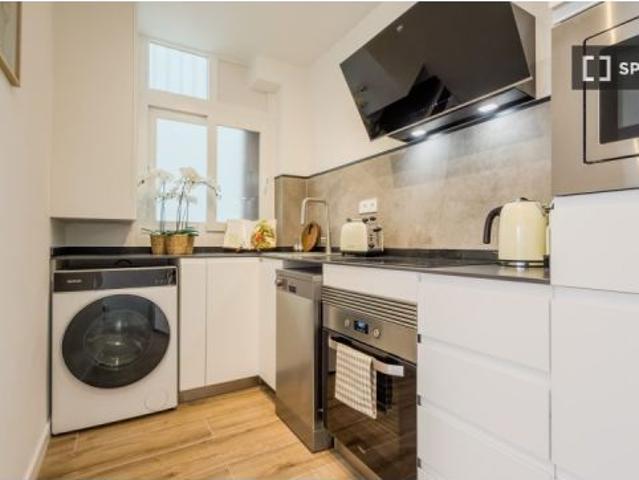 Piso de 2 habitaciones en alquiler en el Camp d' en Grassot i Gracia Nova
