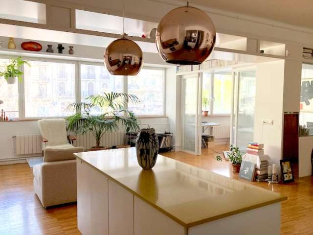 Piso de 2 habitaciones en alquiler en El Poble Sec, Barcelona