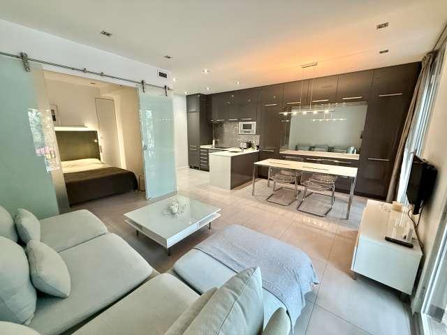 Apartamento de 2 dormitorios en alquiler en El Raval, Barcelona